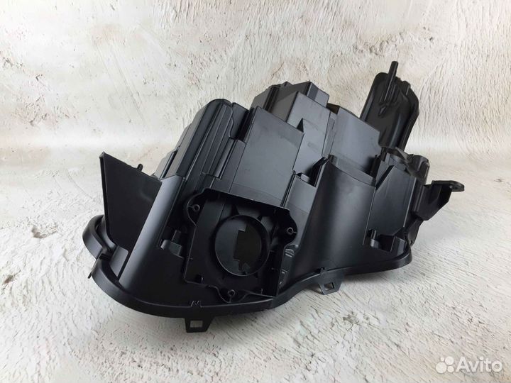 Корпус фары Land Rover Range Rover L405