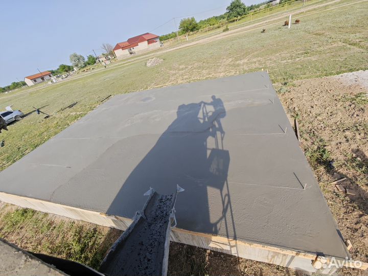 Наливные полы стяжка комнат дворов