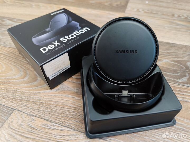 Док-станция для телефона Samsung, DeX Station