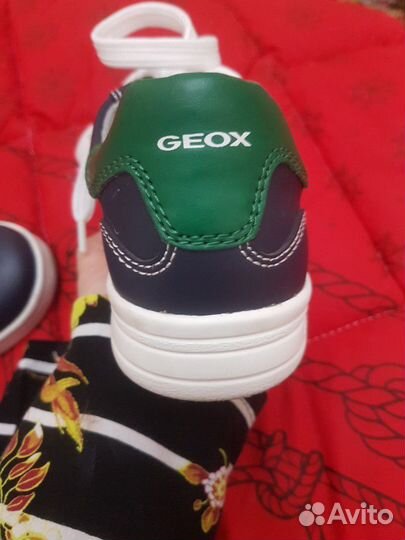 Кроссовки. geox