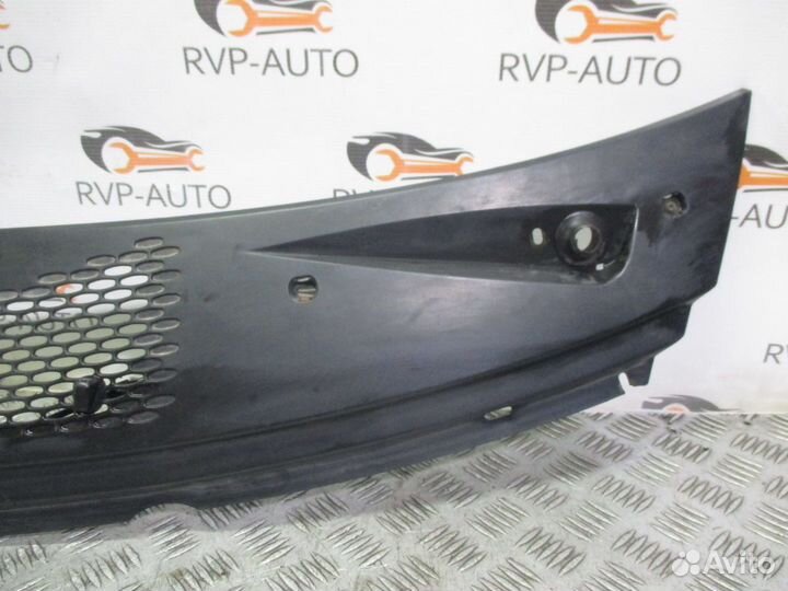 Решетка стеклоочистителя Ford Transit FA 2.0 DIZ