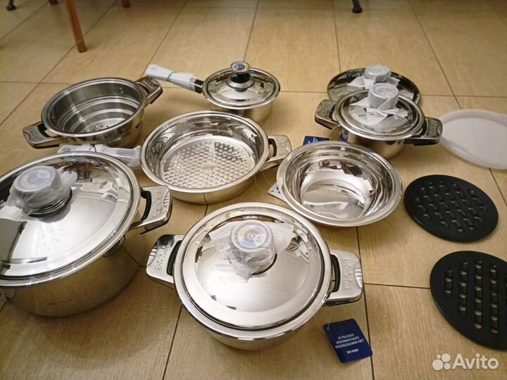 Набор посуды Германия. Новый. 16 предметов