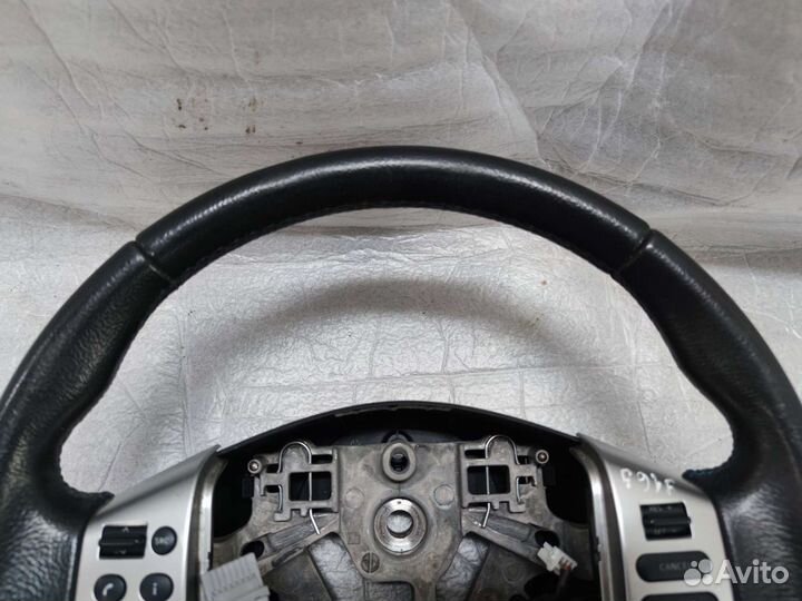 Руль на Nissan