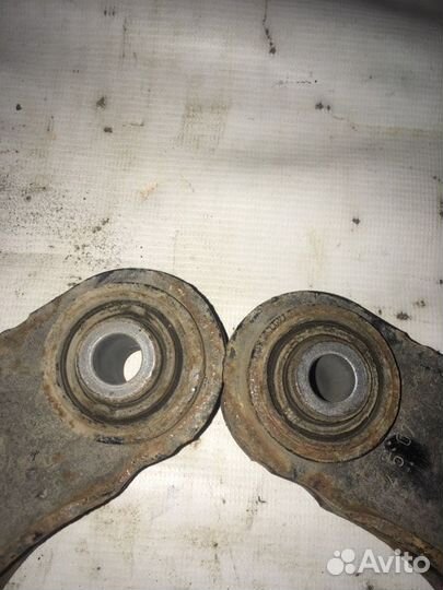 Рычаг, тяга подвески Volvo V50 B5244S 2008