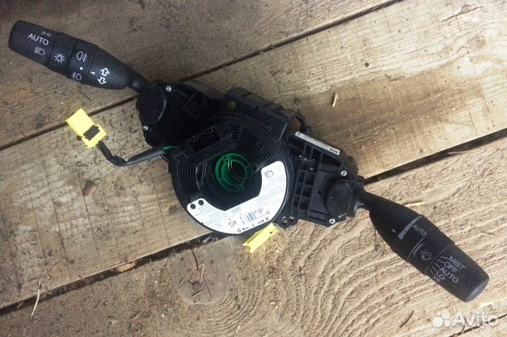 Подрулевой переключатель с SRS Honda Civic 8 5D