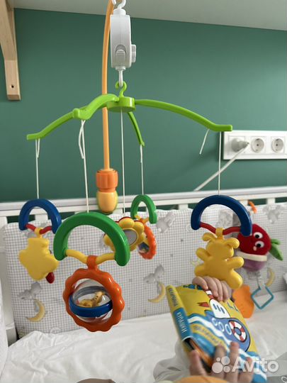 Мобиль на кроватку музыкальный
