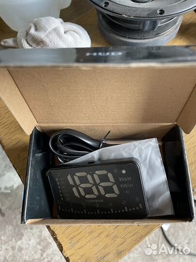 Проектор HUD, отражение на лобовом стекле