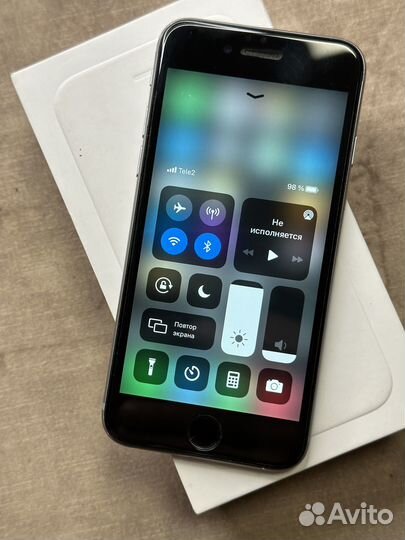 iPhone 6S, 64 ГБ