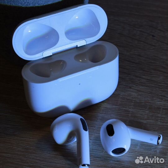 AirPods 3