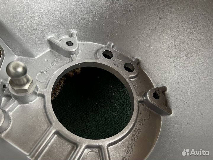 Картер сцепления змз