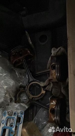 Поршень 273 мотор 5.5 Мерседес гл 164