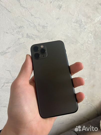 iPhone 11 Pro, 256 ГБ