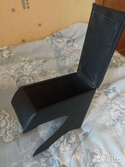 Подлокотник для автомобиля универсальный