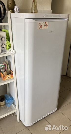 Холодильник бу бирюса