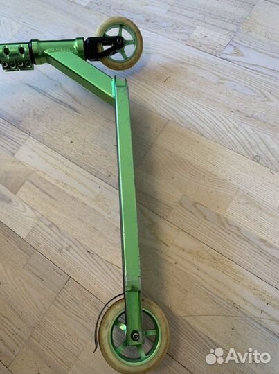 Трюковой самокат