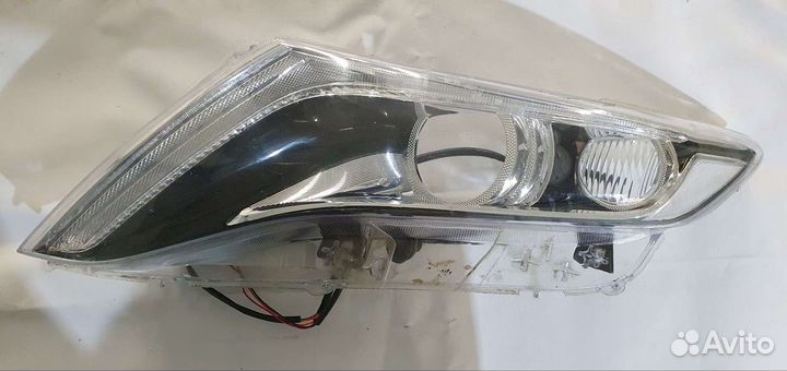 Стекло фары