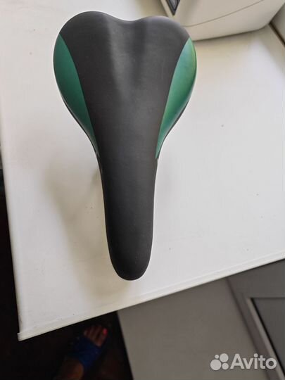Седло для велосипеда кожаное