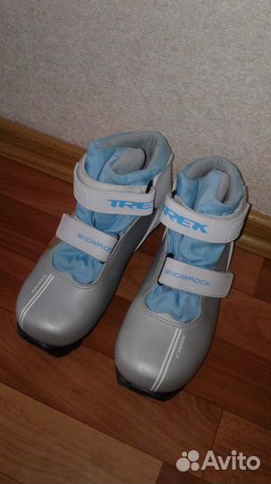 Лыжные ботинки trek snowrock combi