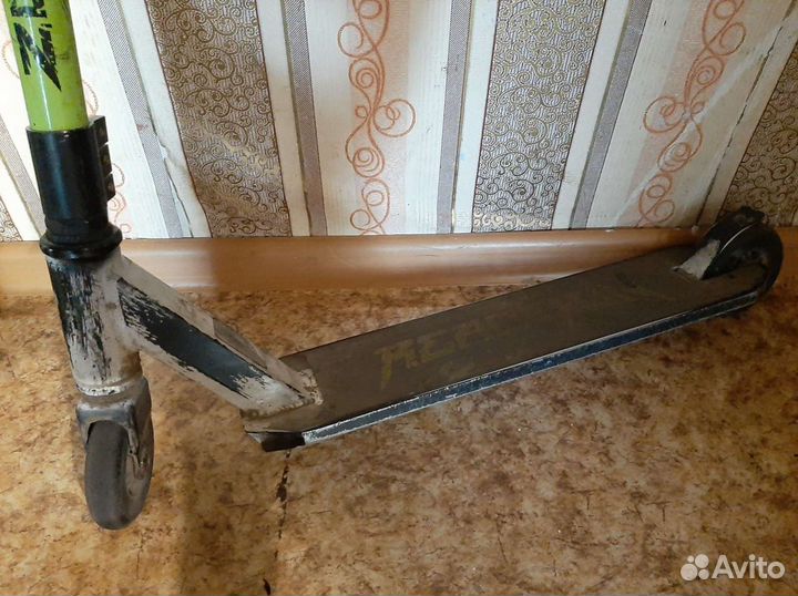 Трюковой самокат