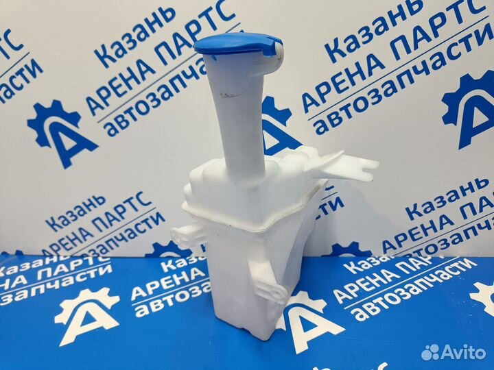 Бачок омывателя на Kia Ceed JD 2012-2018