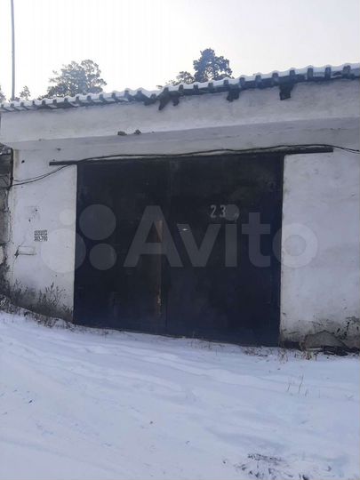 Гараж, > 30 м²