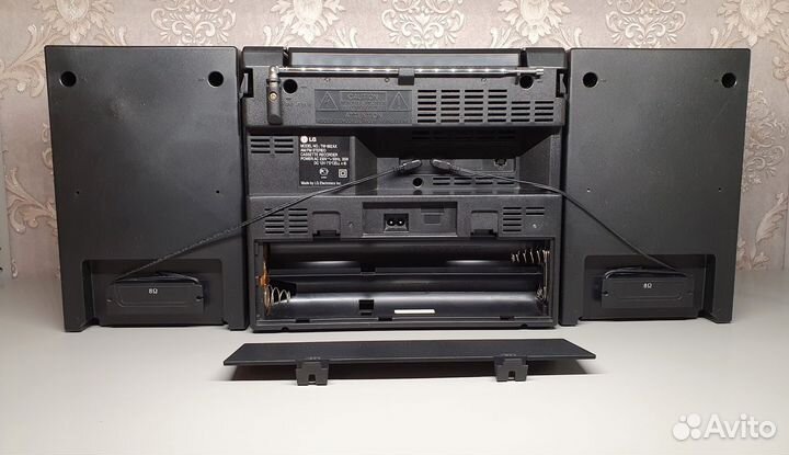 Магнитофон LG TW-862AX