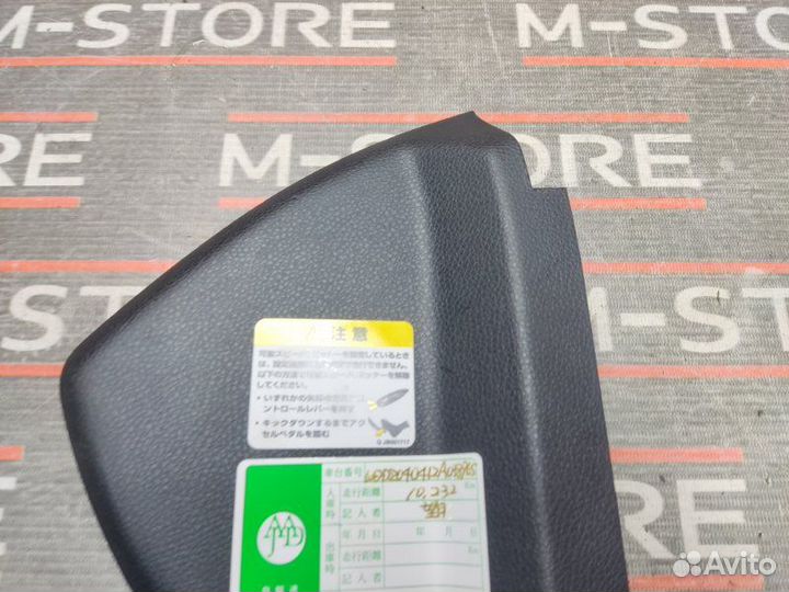 Накладка на торпеду правая Mercedes-Benz C-Class