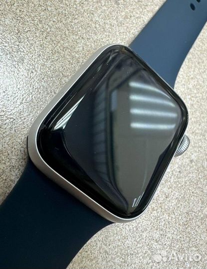 Умные часы Apple Watch Series SE 40мм