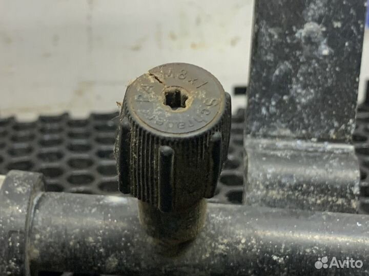 82590555 Трубка кондиционера Renault T