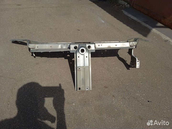 Панель передняя телевизор Рено Логан 2 и крылья