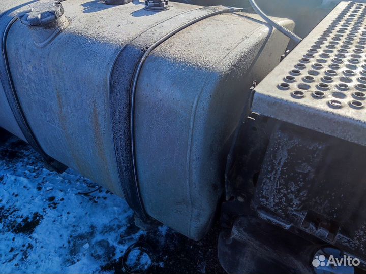 Бак топливный 430L Daf XF105