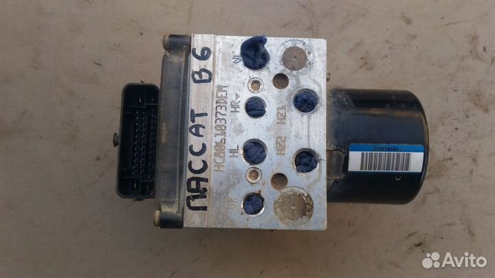 Блок ABS (насос) для VW Passat (B6) 2005-2010