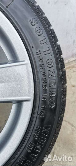 Pirelli Scorpion Zero 195/55 R16 27L