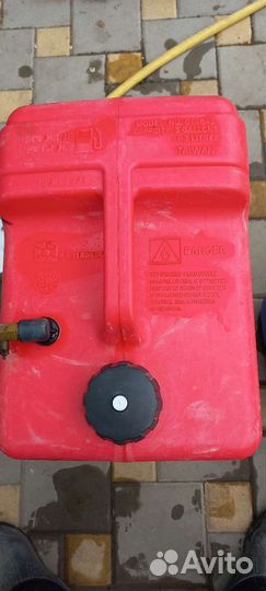 Топливный бак для лодочного мотора