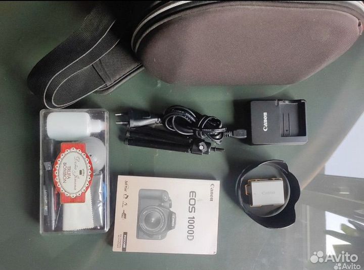 Зеркальный фотоаппарат canon 1000d