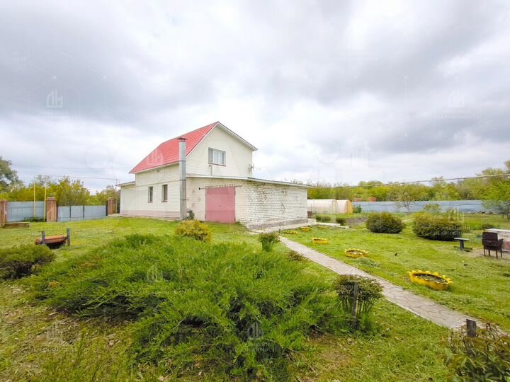 Дом 108 м² на участке 12,6 сот.