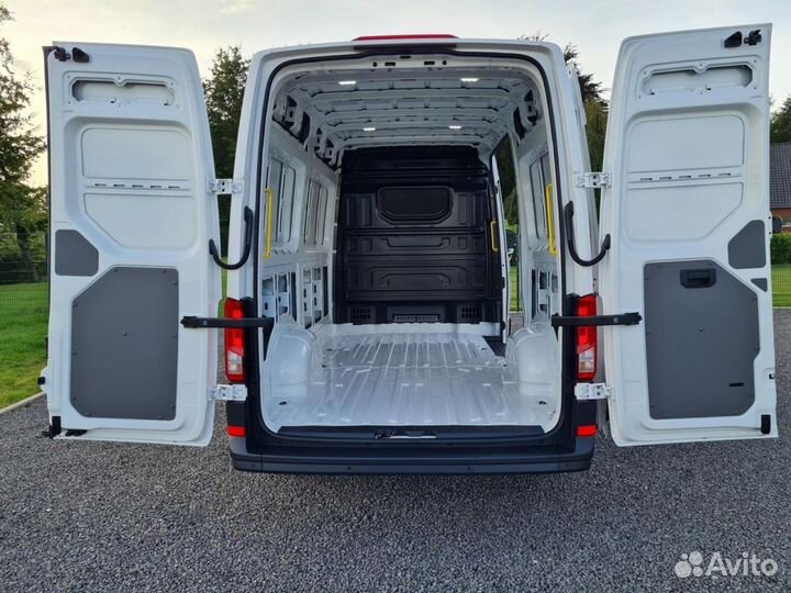 MAN TGE цельнометаллический, 2023