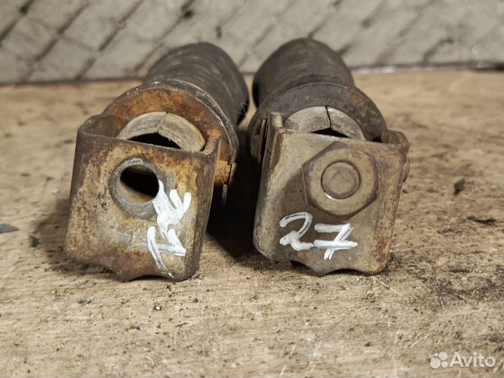 Подножки пассажира на мотоцикл Ява