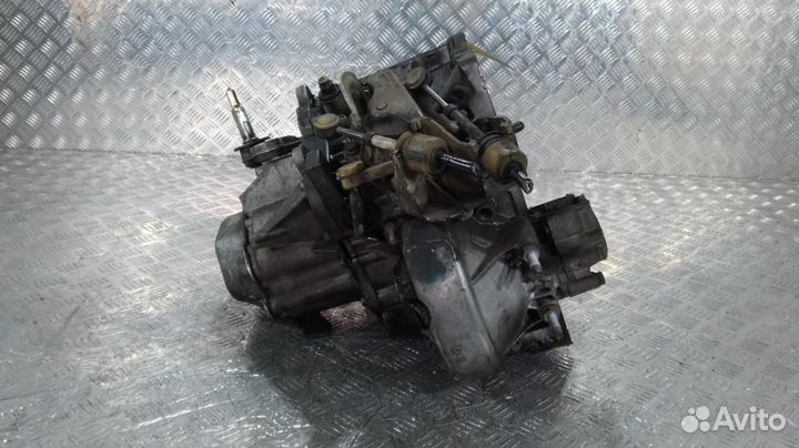 Б/У Б/У кпп механическая (МКПП) Снято с двигателя