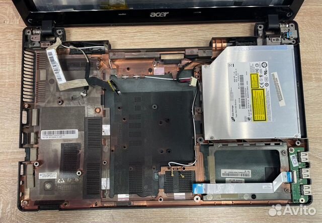 Acer aspire 5553G (разбор ноутбуков)