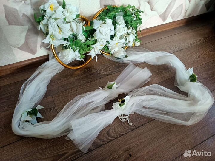 Свадебные украшения на автомобили