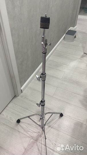 Прямая стойка yamaha cs740