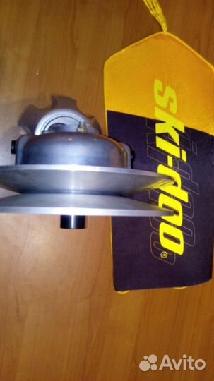 421438 Вариатор ведомый в сборе Ski-doo,Arctic cat