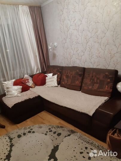 Угловой диван бу