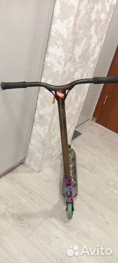 Трюковой самокат