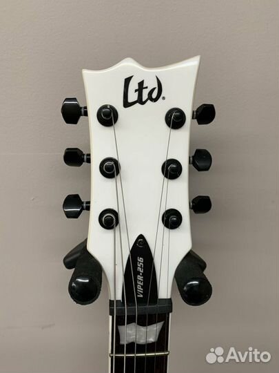 ESP LTD Viper-256 Snow White