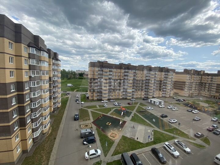 2-к. квартира, 63 м², 8/9 эт.