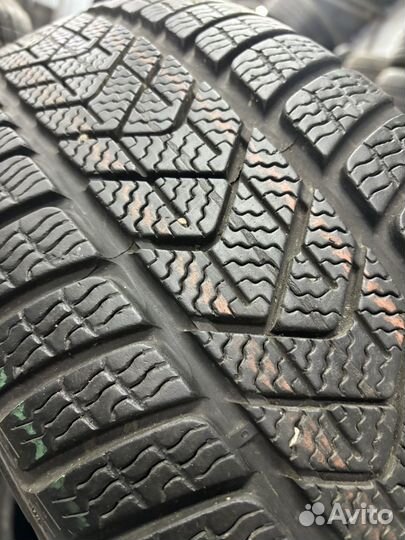 Pirelli Winter Sottozero 3 225/55 R17