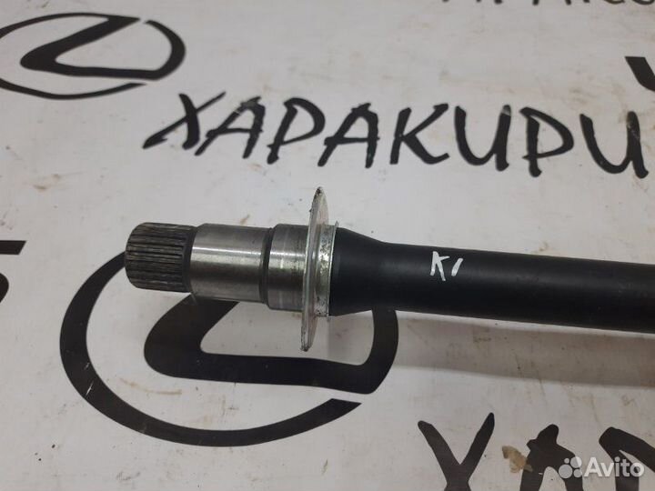 Привод полуось передний правый Toyota Camry 70