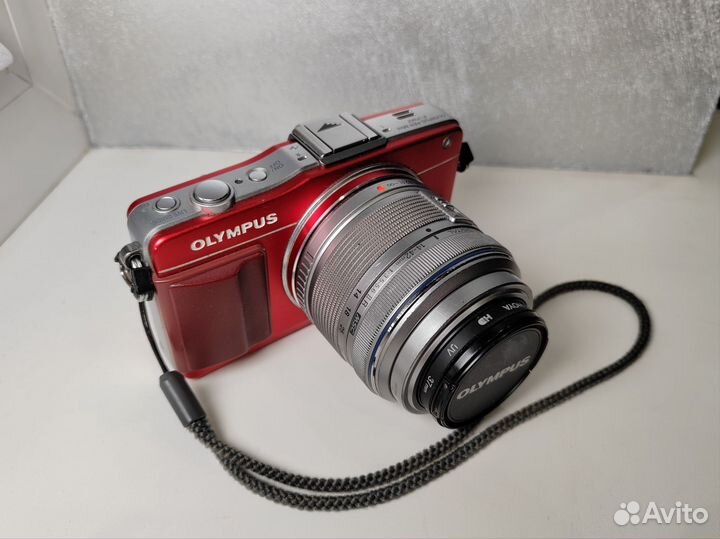 Фотоаппарат Olympus Pen Mini E-PM2 kit